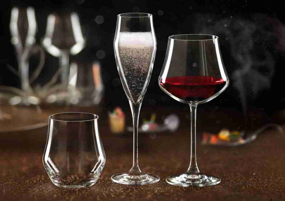 RCR Cristalleria Italiana Set Ego 18 Pcs Crystal Glasses and Goblets Black Edition - Image 2